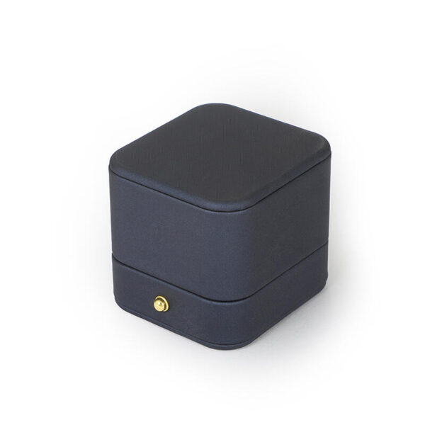 Jeulia Gorgeous Dark Blue Square Proposal Ring Box