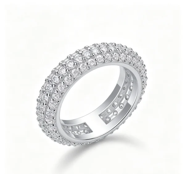 Anryss 925 sterling silver Moissanite closed-loop rings are a hot-selling ring in Europe and America