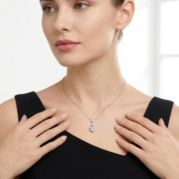 Anryss 925 sterling silver Moissanite necklace with heart-shaped pendant a luxurious style for women