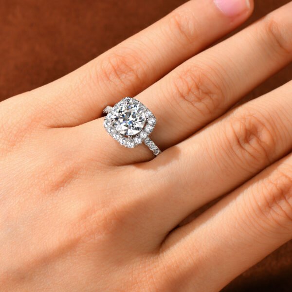Anryss 925 sterling silver 2-Carat Square-Cut Moissanite Ring