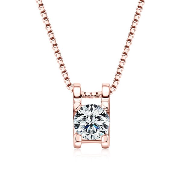 Anryss 925 sterling silver Classic bull's head necklace with moissanite and luxurious 18K gold plated pendant