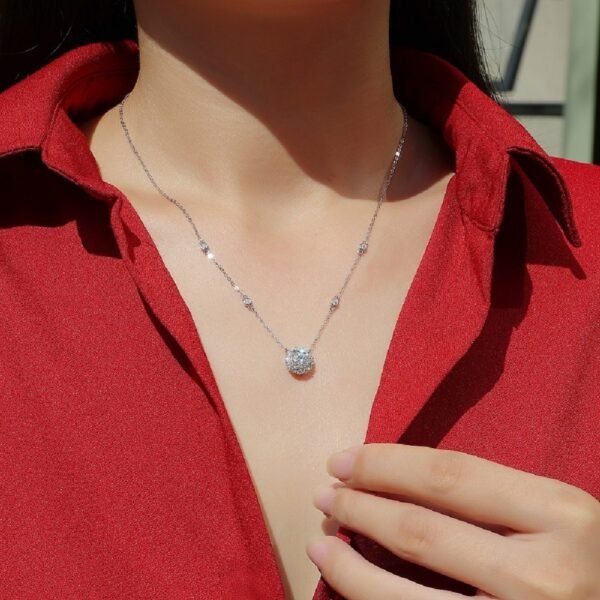 Anryss 925 sterling silver Starry Moissanite Sterling Silver Necklace Clavicle Chain Luxurious and Versatile Jewelry