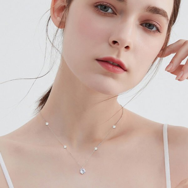 Anryss 925 sterling silver light luxury moissanite necklace with a sophisticated design and starry pendant
