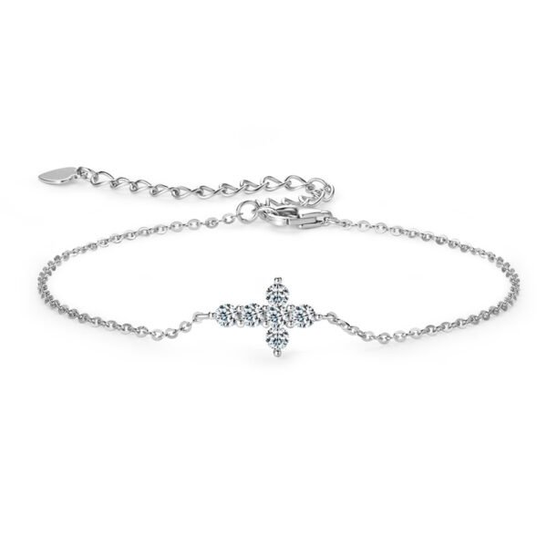 Anryss 925 sterling silver four-leaf clover moissanite bracelet a luxurious and sophisticated piece