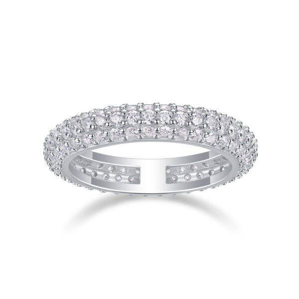 Anryss 925 sterling silver Moissanite closed-loop rings are a hot-selling ring in Europe and America